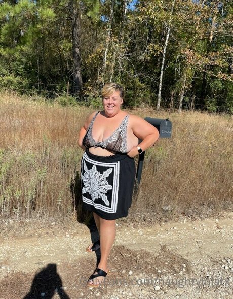 naughtylolatx modèle gratuit galerie