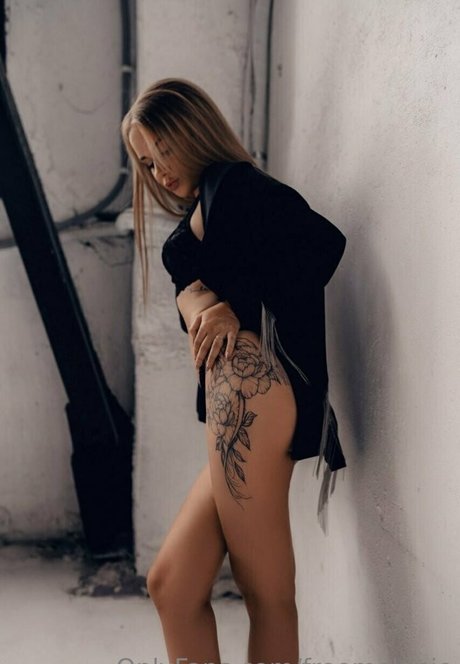 chatte solo uniquementfans pornographique galerie