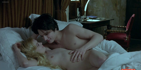 Roxane Mesquida art modèle collection