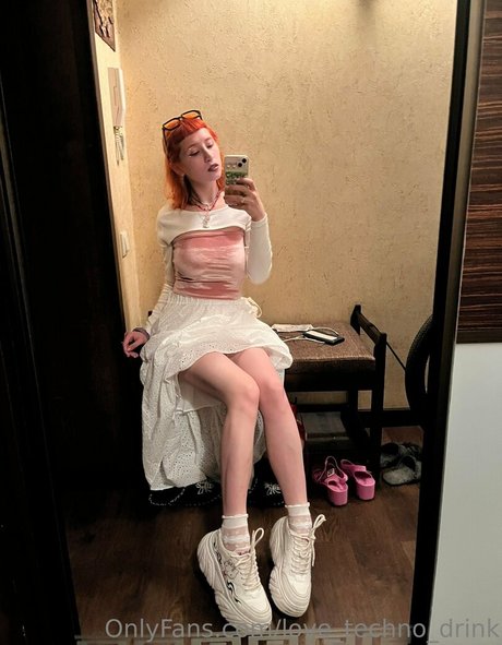 love techno drink art modèle photo