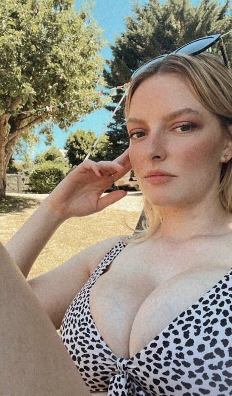 Dakota Blue Richards modèle de sexe galerie