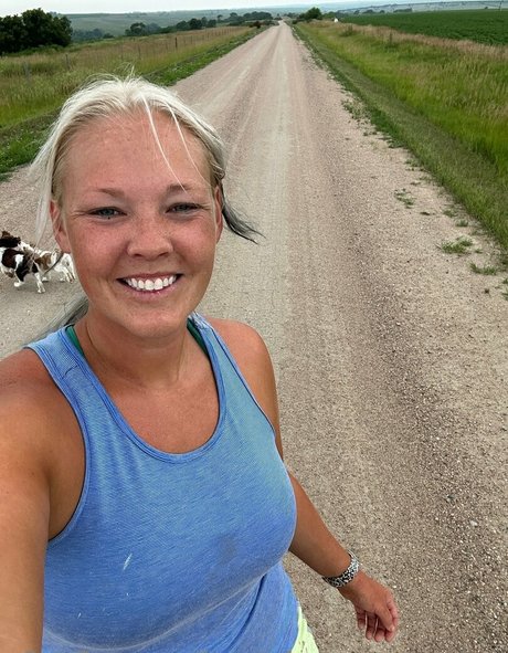 femalefarmerrancherfree modèle exclusif des photos