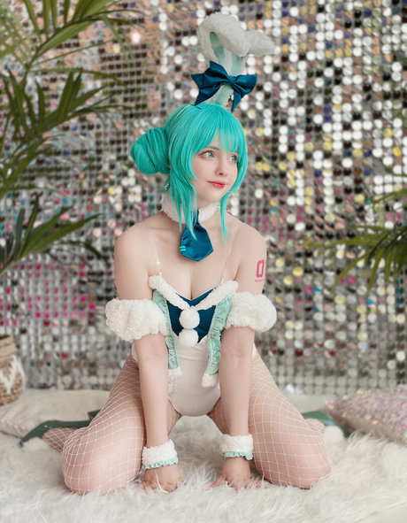 Saya Scarlet star du porno adulte archive