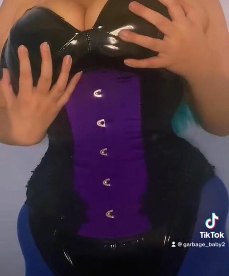 Fluffy babe666 jolie star du porno image