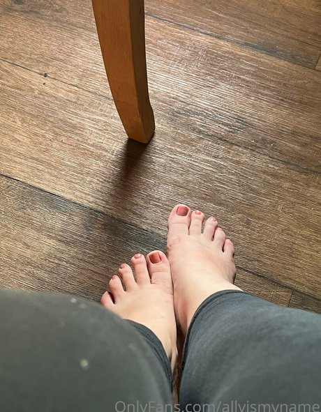 allyismyname modèle sexy archive