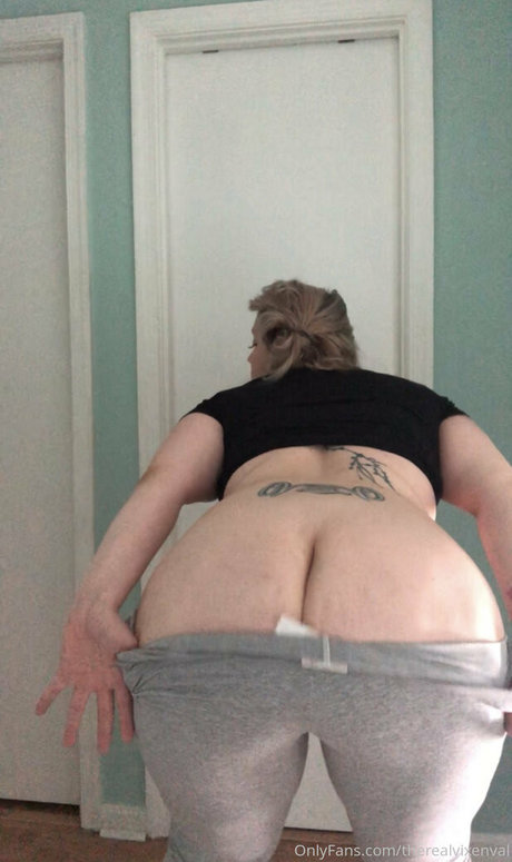 therealvixenval star du sexe photo