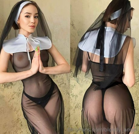 blondy angel étoile de l'art collection