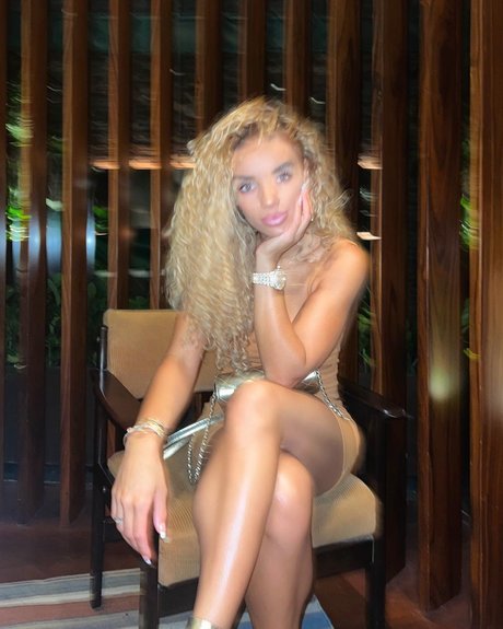 Jena Frumes star du porno photos