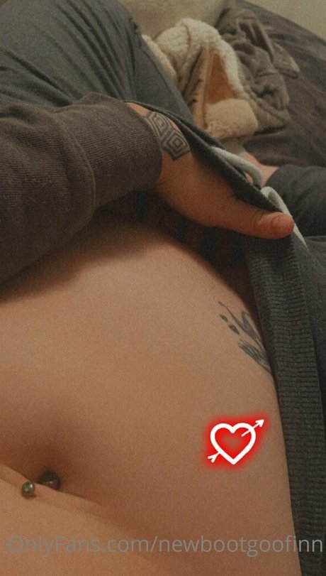 newbootgoofinn modèle sexy image