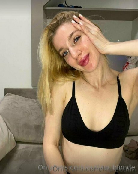 outlaw blonde modèle hd archive