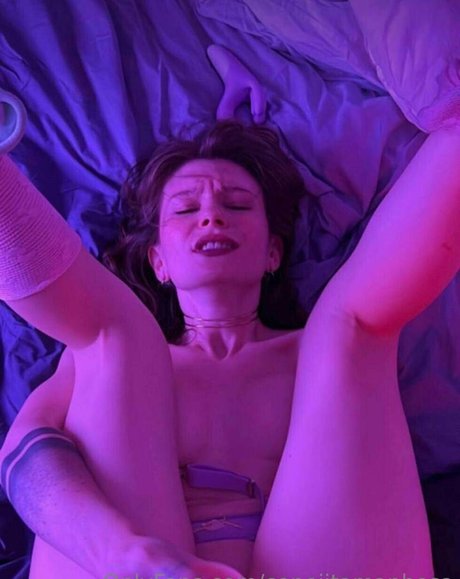 conejitamanhosa jolie étoile archive