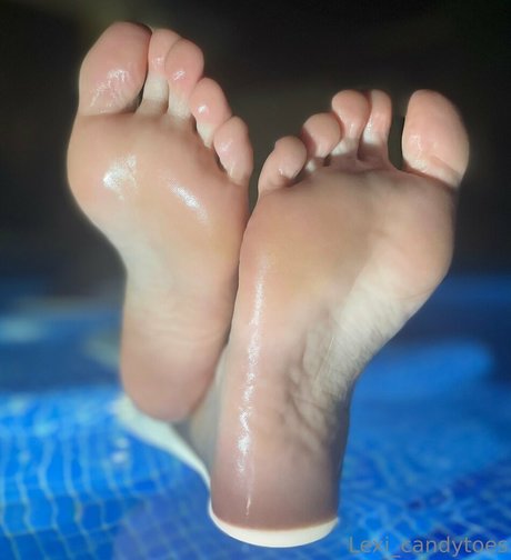 lexi candytoes star érotique img