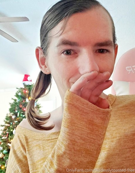 modestlytoasted free belle étoile image