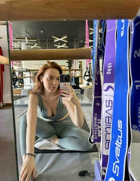 stacy therapy actrice xxx photos