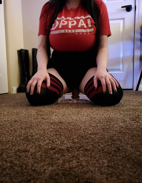 Esskayuwu star du porno nue photo