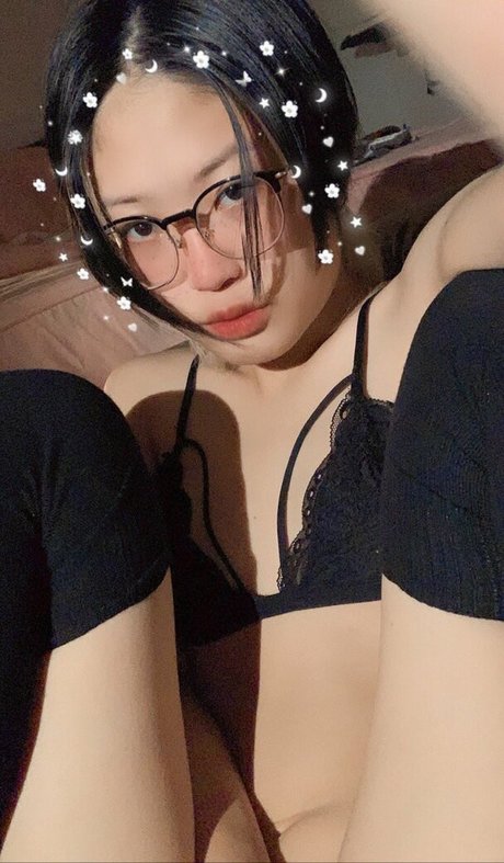 Strawberrybebby jolie étoile galeries