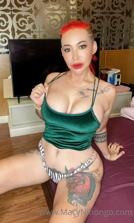 ado asiatique solo onlyfans gratuit sympa galerie
