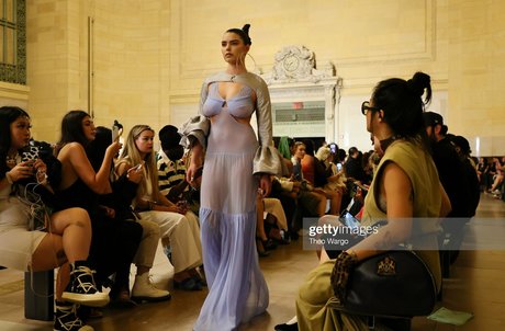 Lauren Searle modèle sympa photos