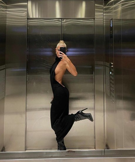 Jessica Goicoechea étoile nue image