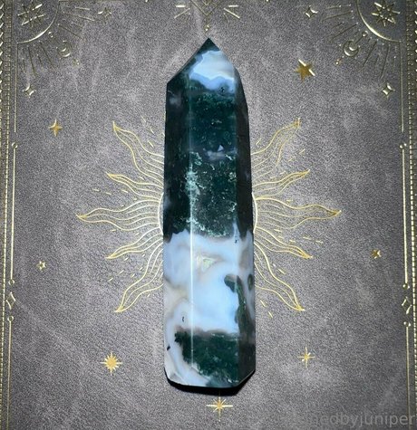 alignedbyjuniper art modèle des photos