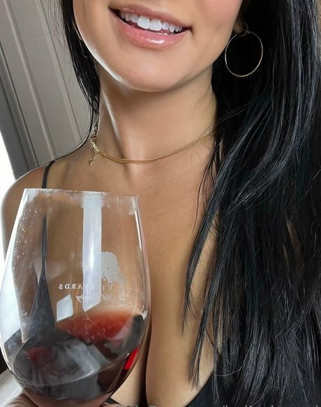 indiyahpearl jolie star du porno image