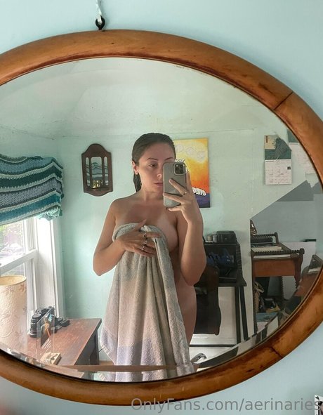 aerinaries jolie star du porno galerie