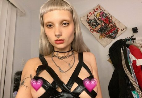 liittlekrissy actrice porno photo