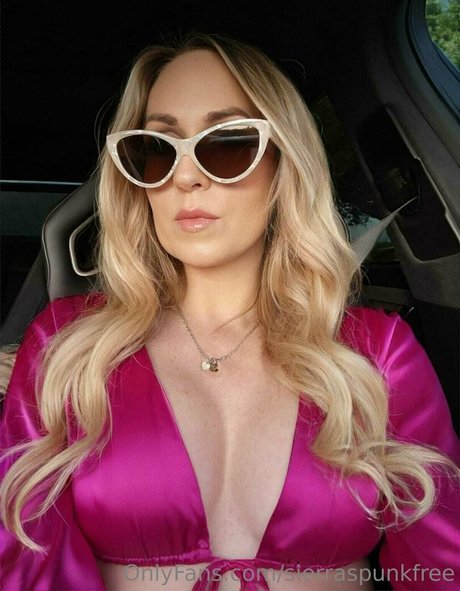 sierraspunkfree star du porno belle photo