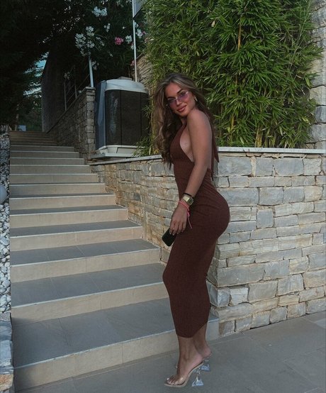 Teodora Dzehverovic actrice hd photo