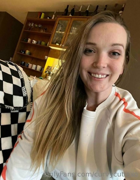 curvycutiexo meilleur modèle images