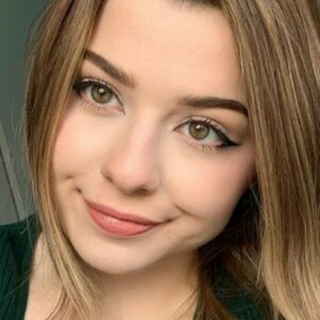 Aveykitty modèle sympa photos