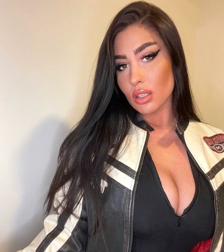 Baranyai Lanyok star du porno sexy photos