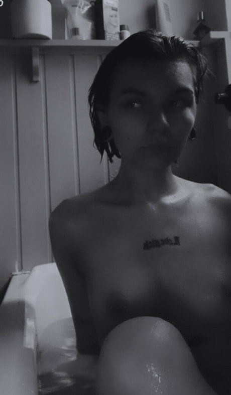 lizzylovesick actrice adulte galeries