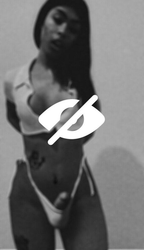 Hillary Fabii art modèle collection