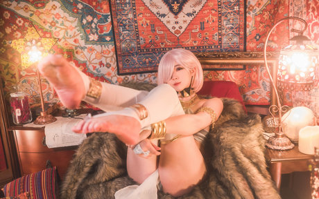 Hatori_ actrice xxx photos