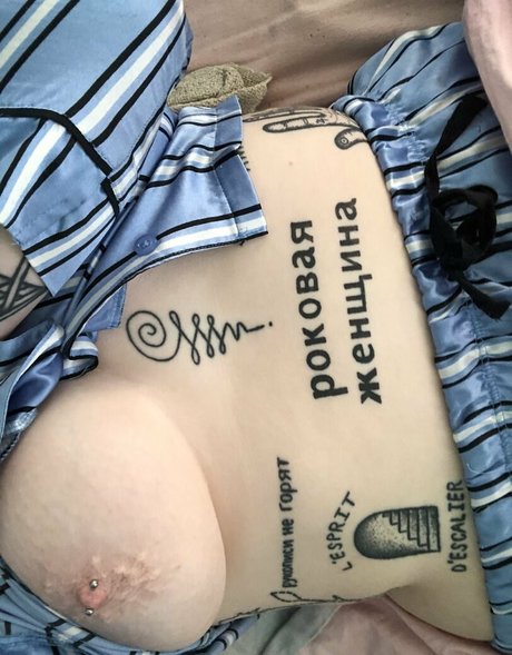 arianalgrande star du porno adulte galeries