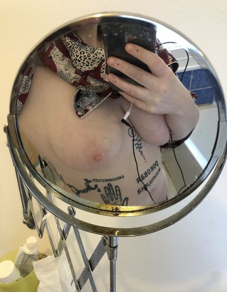 arianalgrande modèle hd collection