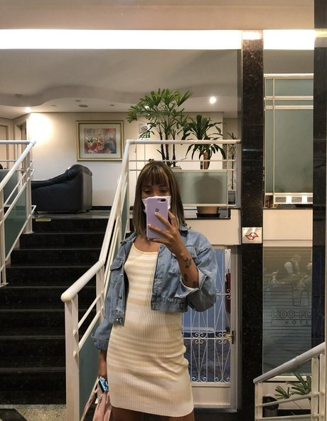 Cassia Fernandez belle étoile collection