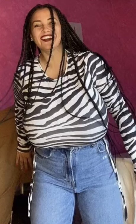 Anneris18 actrice xxx des photos