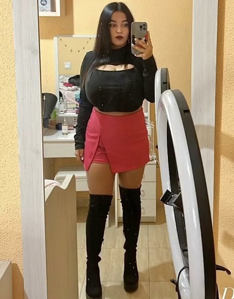 Anneris18 actrice porno galerie