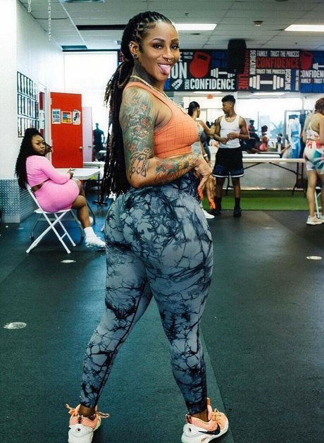 ItsJustRocky star du porno chaude photo