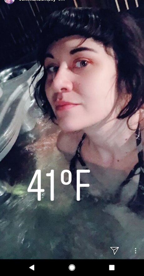 Holly Conrad haut modèle photo