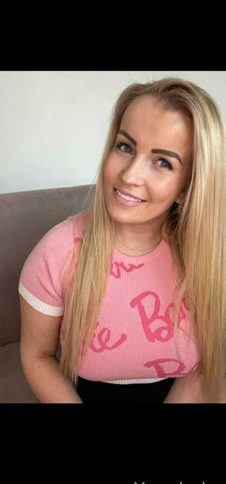 noctuadarkness star érotique photos