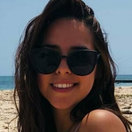 Karen Andarza meilleure étoile image