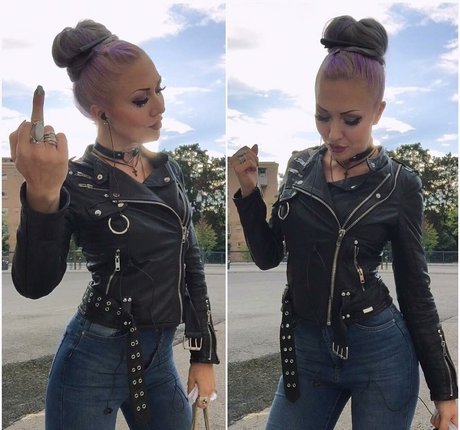 My Little Vronie top star galeries