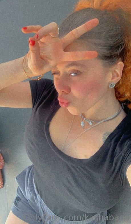 kashabaee modèle artistique galeries