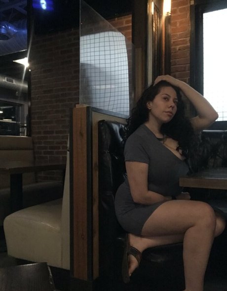 kashabaee modèles nus photos