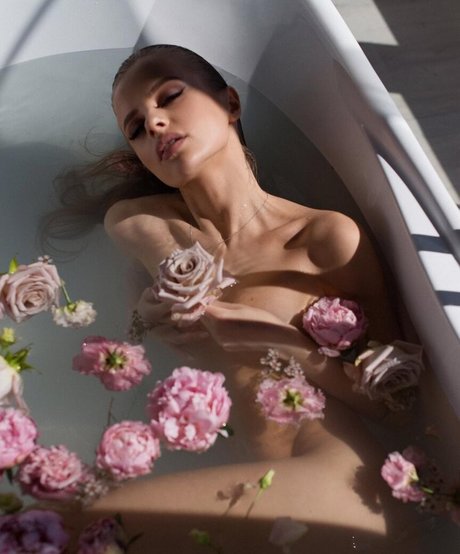 Victoria Tisshko étoile gratuite img