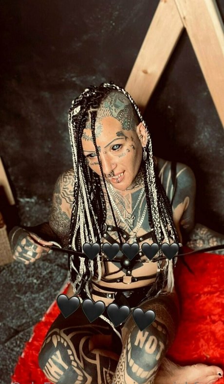 poisonwishfree haut de star du porno img