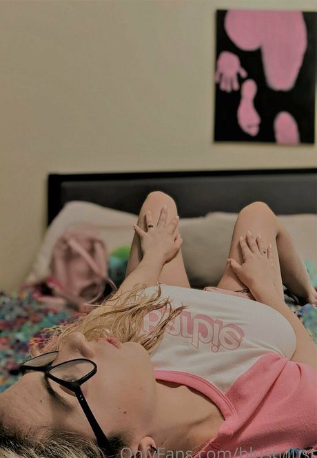 blush lust modèle pornographique galeries